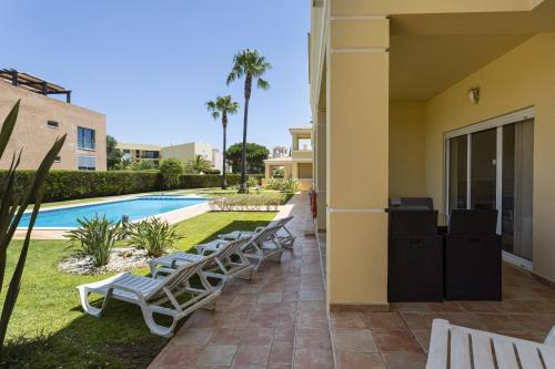 Real Alegria - Terrace with pool - Vilamoura
