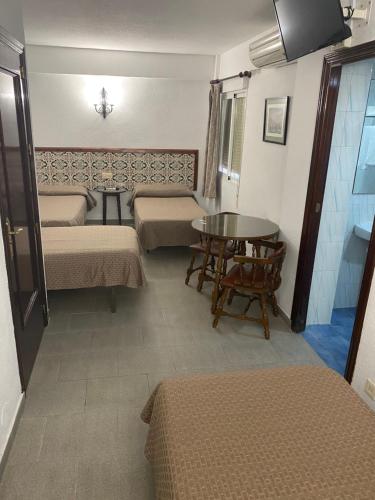 Hostal Pensión Eurosol
