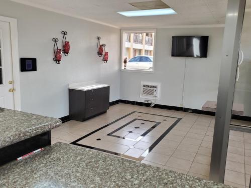 Motel 6 Shamrock, TX - 로비