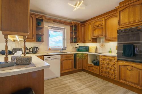 Mangahei Bungalow - image 12