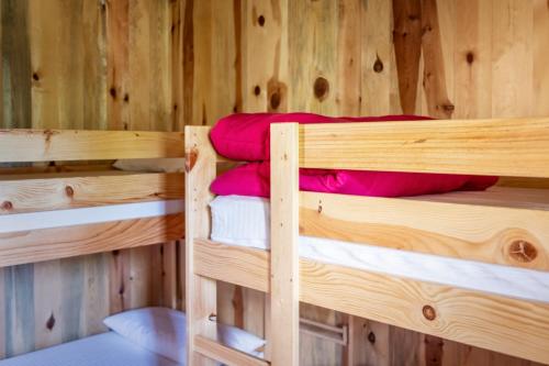 3 bunk beds