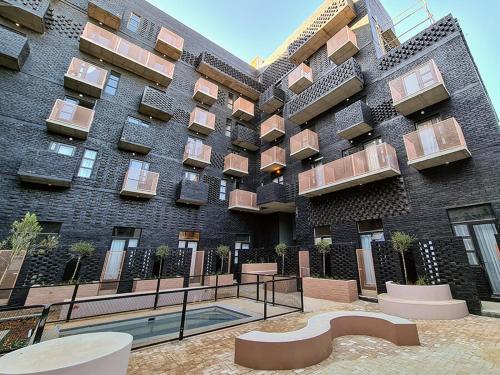 Maboneng City Building Free WiFi and Swimming pool Johannesburg