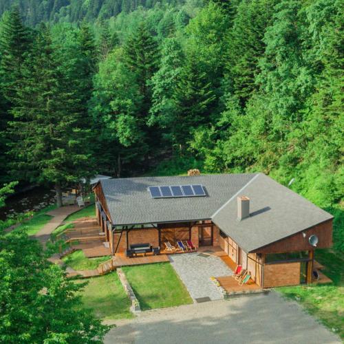 Novosiele Lifestyle Apartments - nad górską rzeką - Strefa relaksu sauna jacuzzi - Bieszczady
