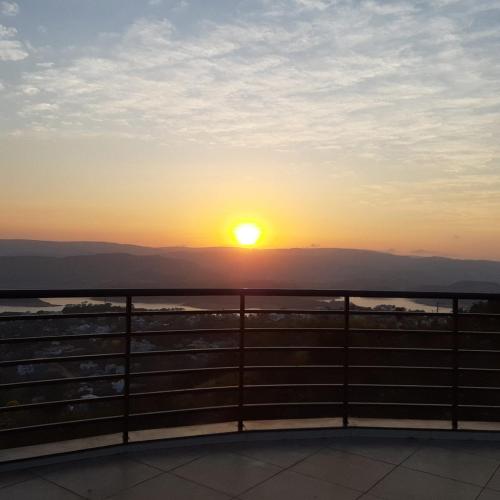 Mirante de Escarpas 801