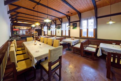 Restaurant, Modry pension Rokytnice in Rokytnice nad Jizerou