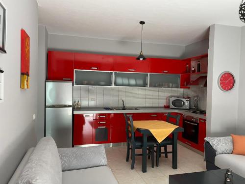 One-Bedroom Apartment image 8