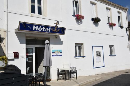 Hotel Le Coureau - Hôtel - Saint-Trojan-les-Bains