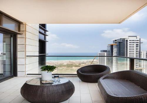 O&O Group- Special Apartment Sea View Luxury Tower