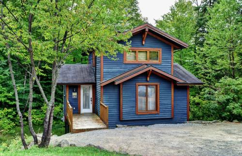 Chalets Alpins- 05 Chemin Alpin in Stoneham (QC)