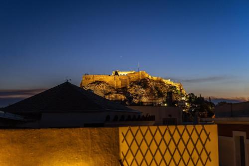 Karma Athens, Atene