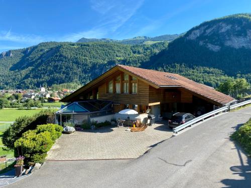 Appartement Aareschlucht- Grandiose Aussicht für 2-6 pers. Meiringen