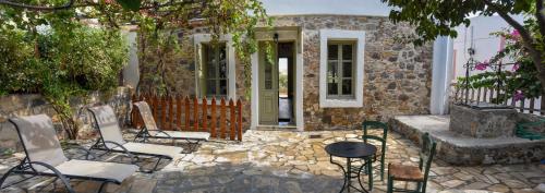 Komfort Stone House gîte à louer Ágios Efstrátios