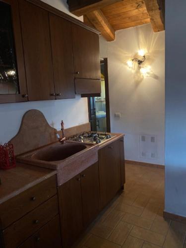 Residence Garibaldi bilocale e monolocale in centro a Foligno terzo e quarto piano in 福利尼奧