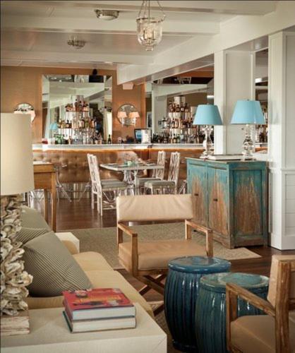 The Tides Beach Club - 로비
