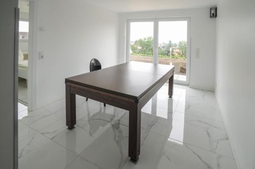 Apartment image 5