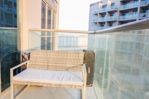 Signature Holiday Homes - Furnished 2BHK in MAG 510 Near Expo 2020