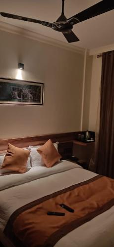 BANALARI PINE INN photo
