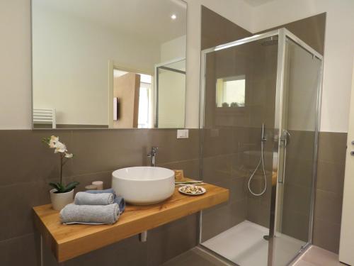 Ariosti Apartment - image 3