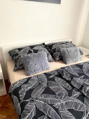 COZY CENTER Apartment Bihać - image 2