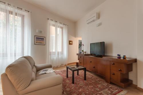 Apartments Florence - Libertà Loft - image 9