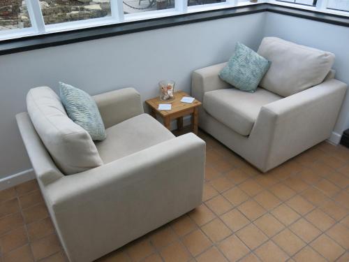 3 Bedroom Home with Welcome Breakfast near Beaches in แรมส์เกท