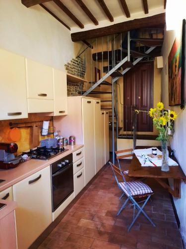 B&B Castiglion Fiorentino - IL TROTTAPIANO HOME - Bed and Breakfast Castiglion Fiorentino