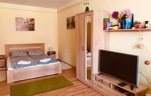 Victoria Apartman, Eger