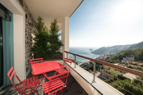 Apartment with Balcony