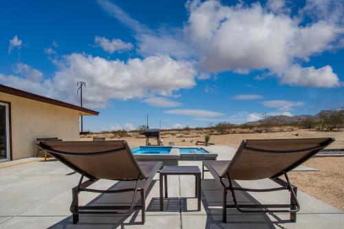 주변 환경, @ Marbella Lane - The Moon Designer Home right behind the JTNP in 기타