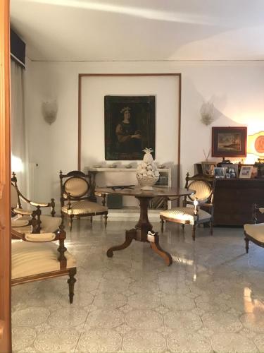  La casa di Bedelia in Capodimonte