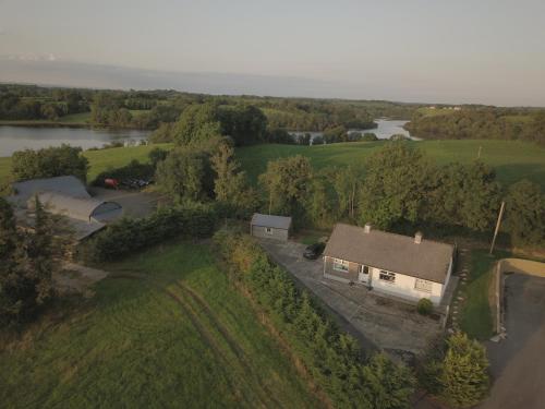 Lovely Innishmore Island Farmhouse