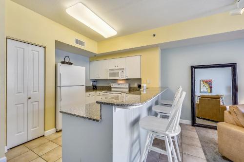 Shores of Panama #1725 at Book That Condo - image 3