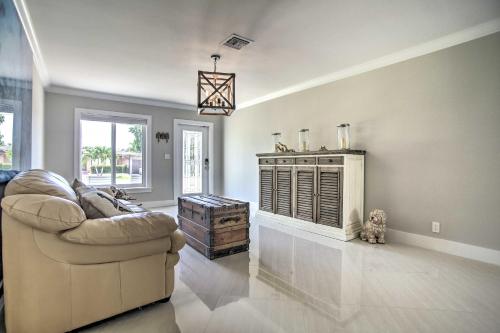 Home with Luxe Outdoor Space Less Than 2 Mi to Beach - image 4