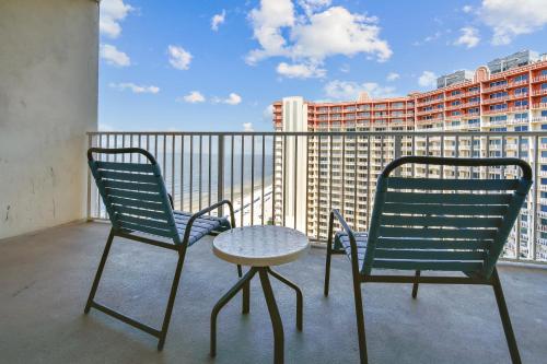 Shores of Panama #1727 at Book That Condo - main image
