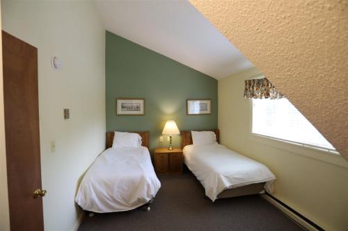 Inns of WV 301 2bd Waterville Valley - image 3