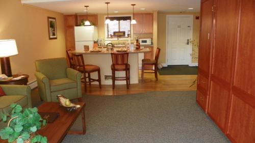Inns of WV 301 2bd Waterville Valley - image 9