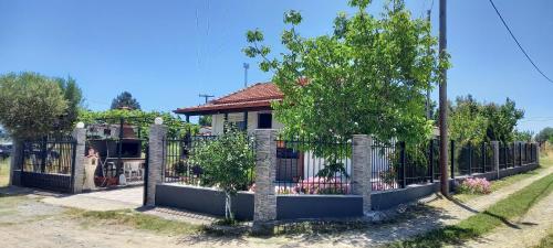 HAUS, Nea Kalikratia