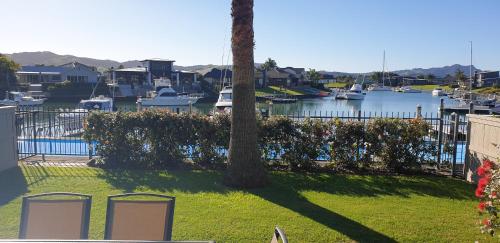 Waterways Renaissance "A Touch Of Class"