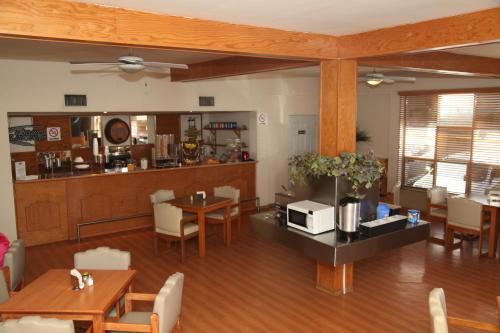 American Inn Hotel & Suites Parral in Parral