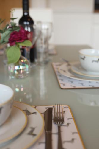 Comfort Apartments - Ideal for Contractors
