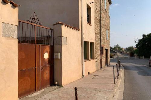 Quirky Pretty House by Tourist Attraction in Ceret gîte à louer Sant Pau