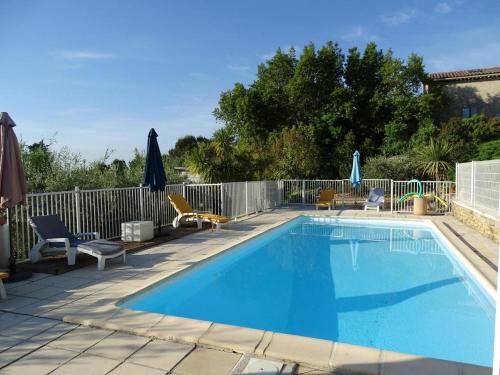 Maison de 2 chambres avec piscine partagee jardin clos et wifi a Cardet - Location saisonnière - Cardet