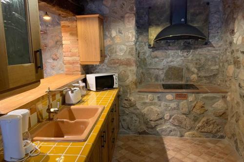 Casa Rural con Jacuzzi en casco antiguo, Tarragona
