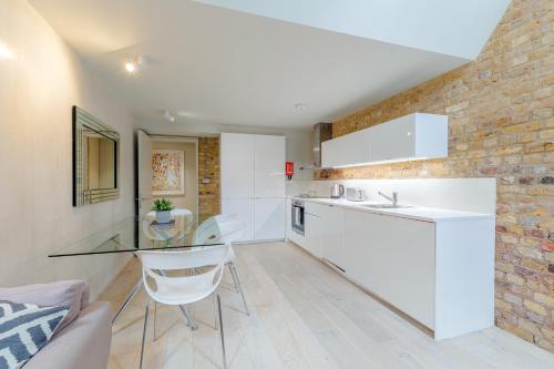 Holborn by Excel Apartments - image 12