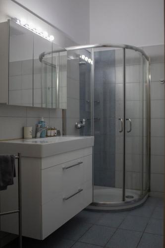 Athens Koukaki Boutique Apartments - image 7