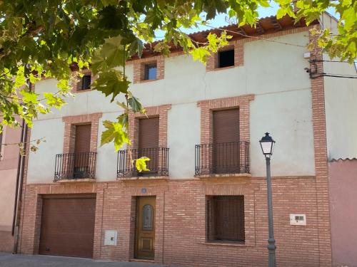  Casa La Fuente, Pension in Huércanos