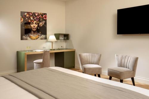 Spagna Luxury Rooms - image 12