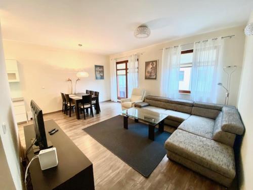 Two-Bedroom Apartment room in Brownie - Neptun Park by OneApartments