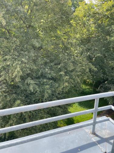 Penthouse am Park 830m von Postgang entfernt