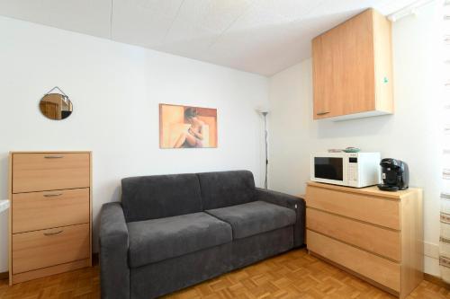 Comfortably Losone
